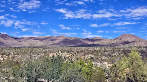 8375 E Cholla Dr, Yucca, AZ 86438 photo 25