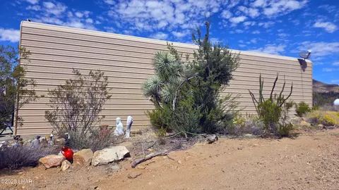 8375 E Cholla Dr, Yucca, AZ 86438 photo 18
