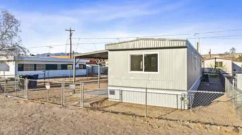 1947 Clearwater Dr, Bullhead City, AZ 86442