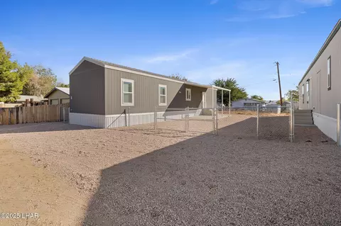 2810 E Snavely Ave, Kingman, AZ 86409