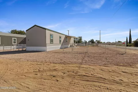 2800 E Snavely Ave, Kingman, AZ 86409