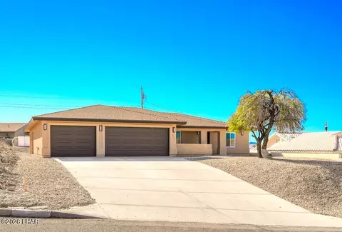 2820 Briarcrest Dr, Lake Havasu City, AZ 86404