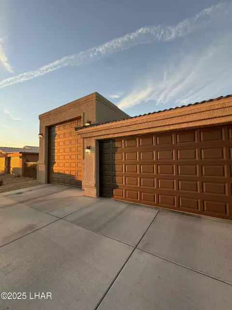 3583 Hollister Dr, Lake Havasu City, AZ 86406
