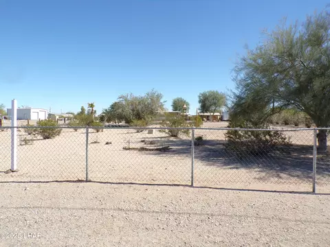 25569 Ochoco Way, Bouse, AZ 85325 photo 4