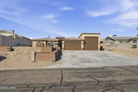 1911 Cabana Dr, Lake Havasu City, AZ 86404