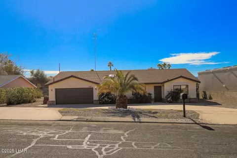 2330 Pima Dr S, Lake Havasu City, AZ 86403