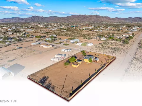 459 S Hano Rd, Golden Valley, AZ 86413