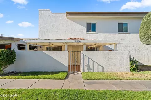 1775 Los Lagos Dr #B, Lake Havasu City, AZ 86403