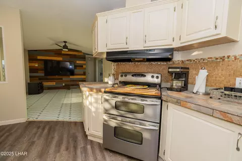 Kitchen - 493 E Riverfront Dr, Parker, AZ 85344 photo 3 of 7