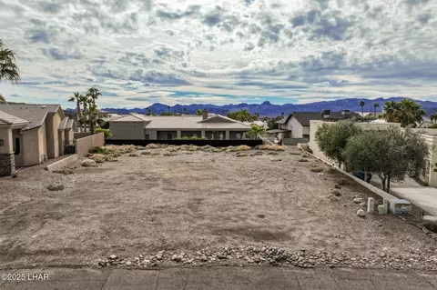 2710 Via Naranja, Lake Havasu City, AZ 86406