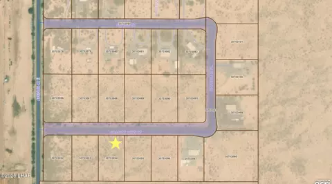 49194 Granite View St, Bouse, AZ 85325
