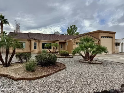 4036 Bluegrass Dr, Lake Havasu City, AZ 86406