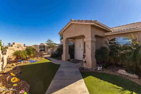 7916 N Sky View Dr, Lake Havasu City, AZ 86404
