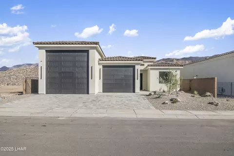 7981 Plaza De La Luna, Lake Havasu City, AZ 86406