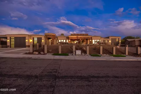 1716 Sailing Hawks Dr, Lake Havasu City, AZ 86404