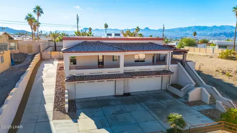 2672 Caribbean Dr, Lake Havasu City, AZ 86406