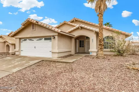 1957 Easy St, Fort Mohave, AZ 86426