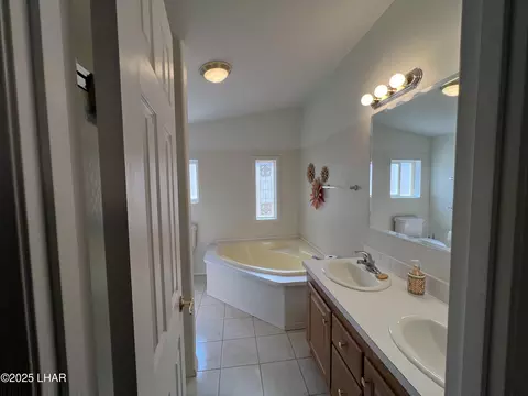 Bath - 49688 Ruby Ave, Quartzsite, AZ 85346 photo 1 of 3