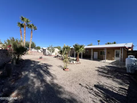 Exterior - 49688 Ruby Ave, Quartzsite, AZ 85346 photo 5 of 11