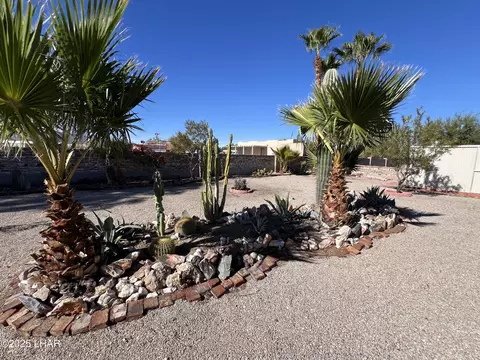 Exterior - 49688 Ruby Ave, Quartzsite, AZ 85346 photo 10 of 11