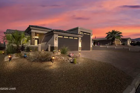 3347 Silver Arrow Dr, Lake Havasu City, AZ 86406