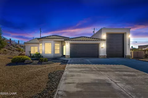 2660 Avalon Pl, Lake Havasu City, AZ 86404