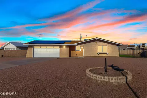 1785 Beavertail Dr, Lake Havasu City, AZ 86403