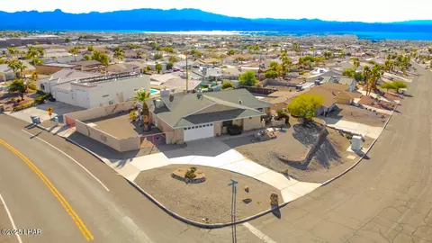 2692 Beverly Glen Dr, Lake Havasu City, AZ 86403