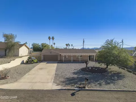 2142 Senita Dr, Lake Havasu City, AZ 86403