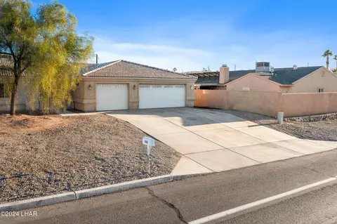 3486 Oro Grande Blvd, Lake Havasu City, AZ 86406