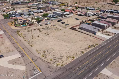 1320 Bentley Blvd, Lake Havasu City, AZ 86404