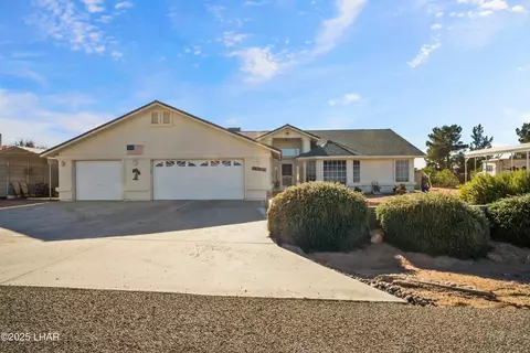 7870 E Pebble Dr, Kingman, AZ 86401
