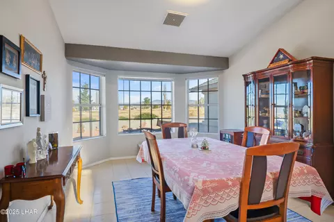 Dining - 7870 E Pebble Dr, Kingman, AZ 86401 photo 1 of 1