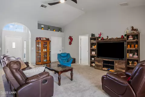 Living - 7870 E Pebble Dr, Kingman, AZ 86401 photo 1 of 1
