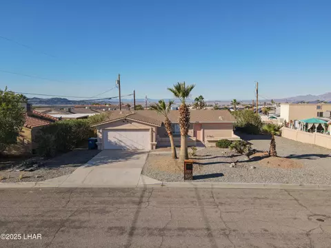 1061 Melrose Dr, Lake Havasu City, AZ 86406