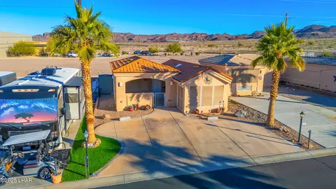 1905 Victoria Farms Rd #209, Lake Havasu City, AZ 86404