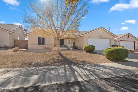 3674 Heather Ave, Kingman, AZ 86401