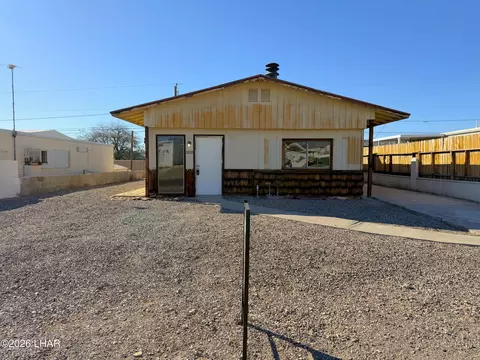 3205 Erwin Ln, Lake Havasu City, AZ 86404