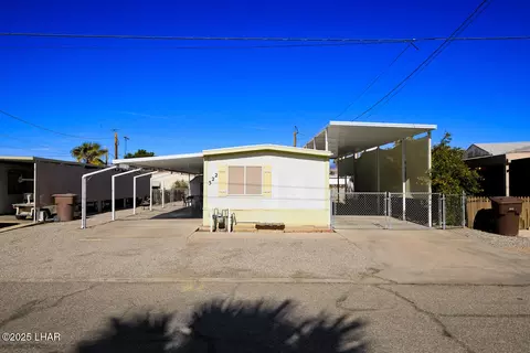 322 N Misty Ln, Parker, AZ 85344