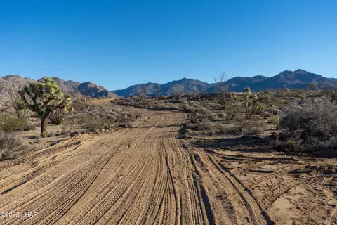 lot6 E Sandy Dr, Yucca, AZ 86438