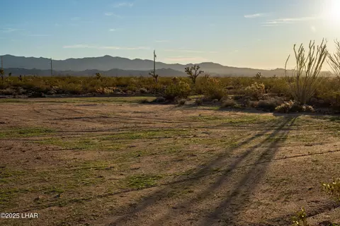 lot29 S Carmen Rd, Yucca, AZ 86438
