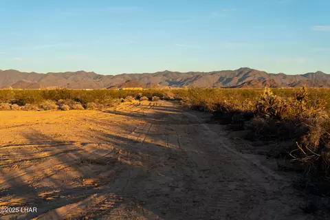 lot66 S Cameron Rd, Yucca, AZ 86438