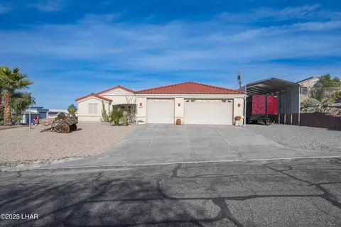 3569 Vega Dr, Lake Havasu City, AZ 86404