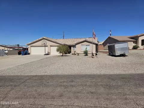2295 Catamaran Dr, Lake Havasu City, AZ 86404
