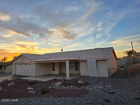 3221 Jamaica Blvd S, Lake Havasu City, AZ 86406