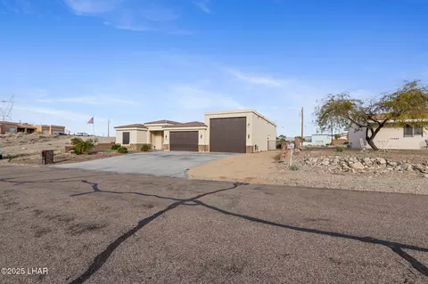 3255 Sombrero Dr, Lake Havasu City, AZ 86404