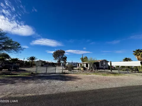 27588 Stone Ave, Bouse, AZ 85325 photo 1