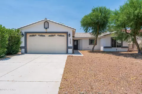 5763 S Desert Lakes Dr, Fort Mohave, AZ 86426