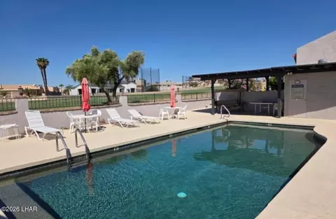 2673 Jamaica Blvd S #5, Lake Havasu City, AZ 86406