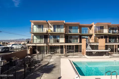 89 Acoma Blvd N #5, Lake Havasu City, AZ 86403